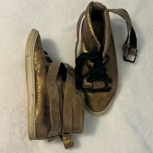Schutz sneakers gold